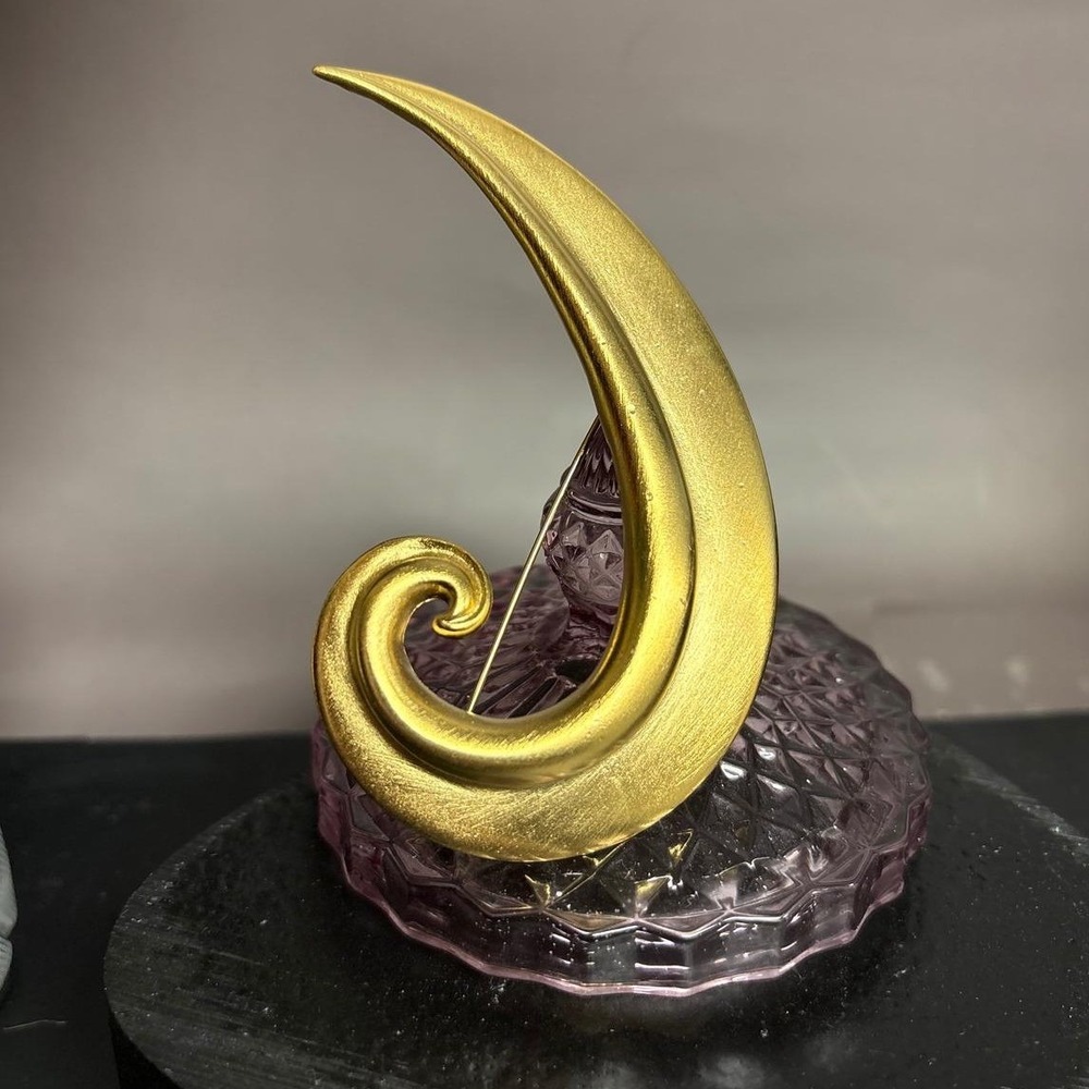Vintage Gold‎ Tone Crescent Swirl Brooch | 5 Inch Pin | Lunar | Art Nouveau